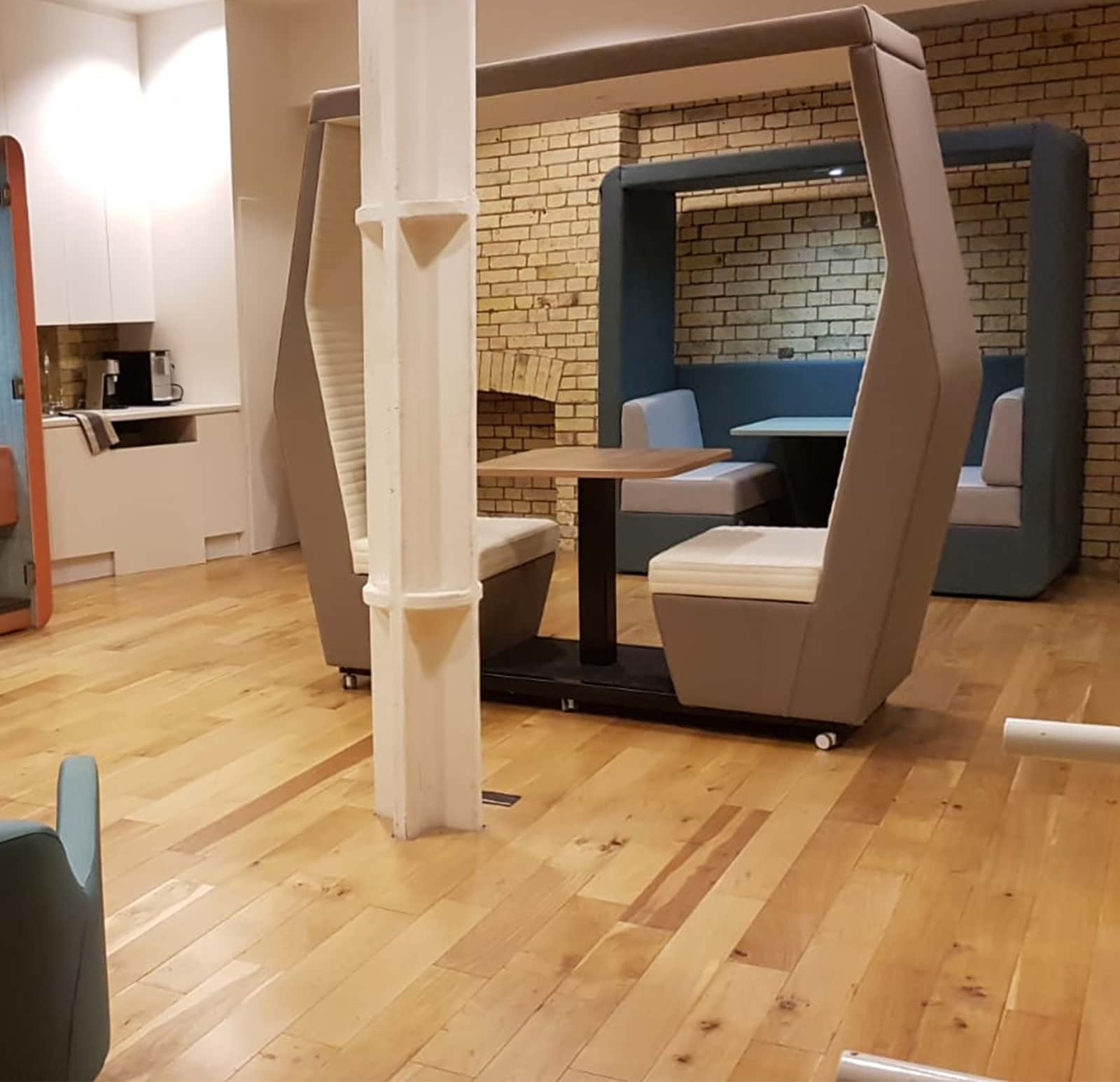 bill-open-pod_10 Meeting Pods | My Office Pod