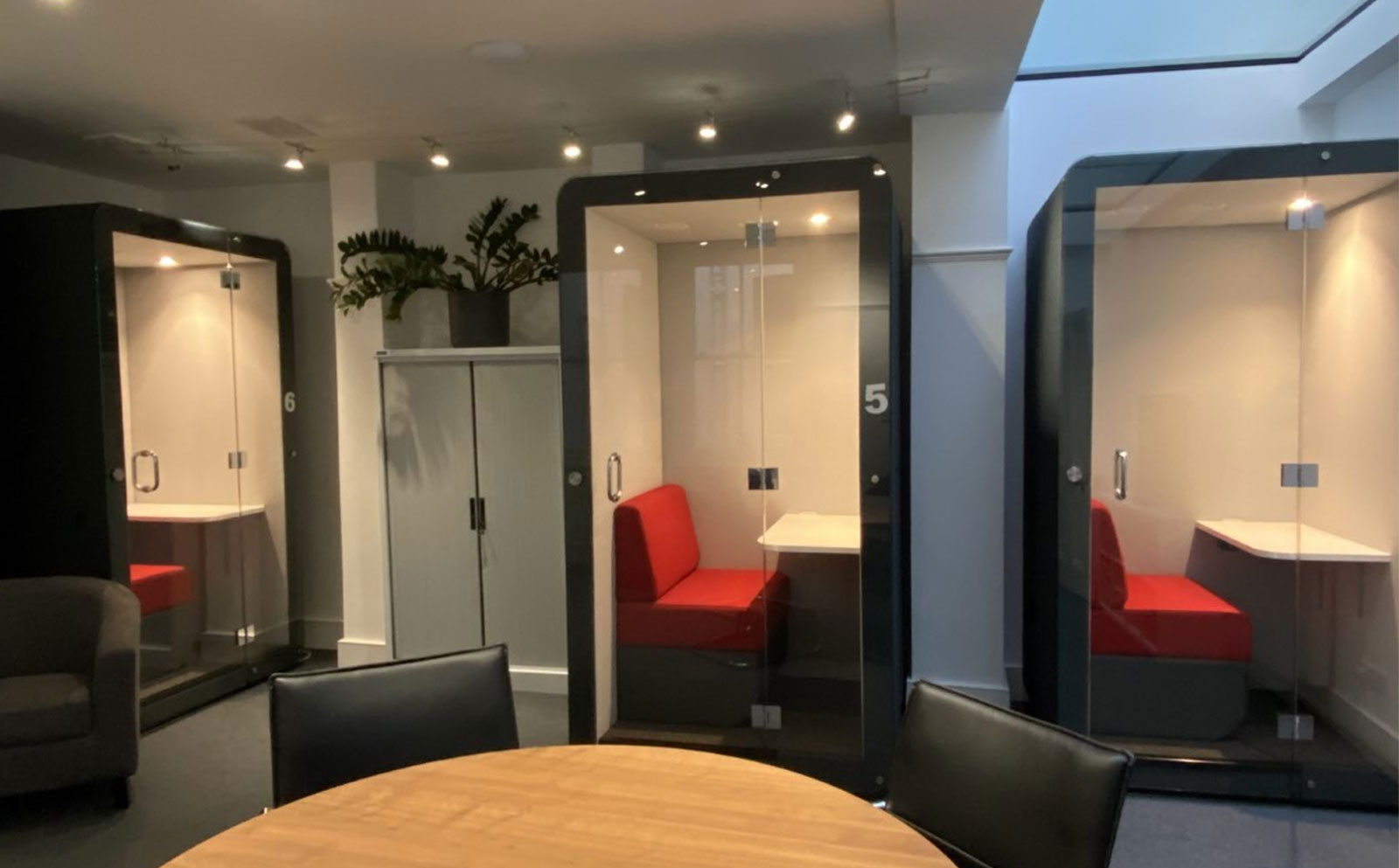 Meeting Pods | My Office Pods